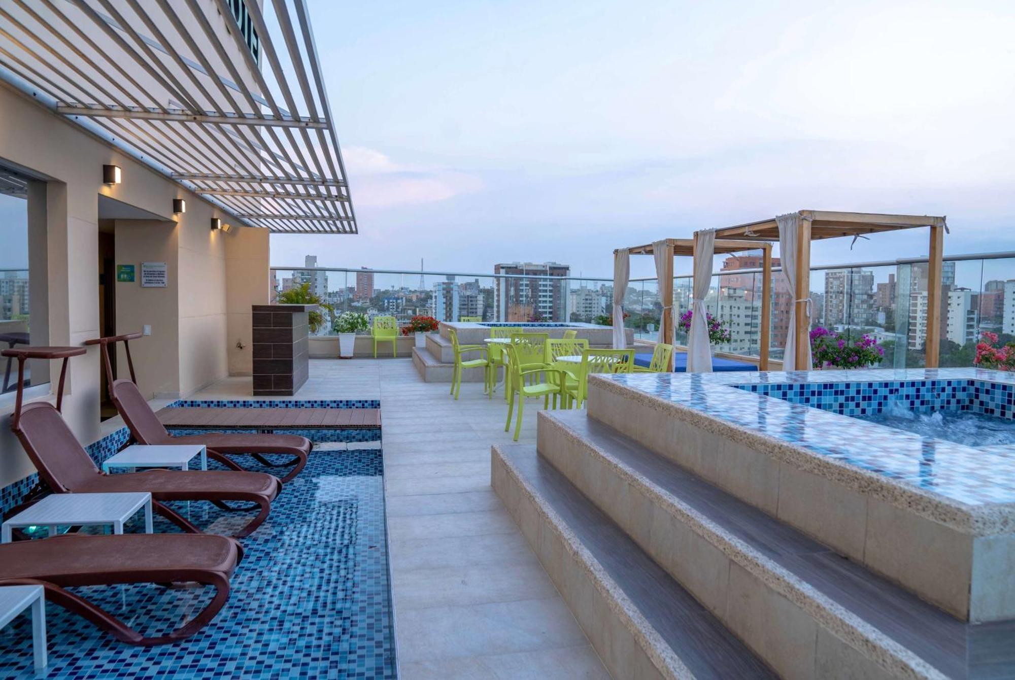 Wyndham Garden Barranquilla Hotel Barranquilla  Ngoại thất bức ảnh