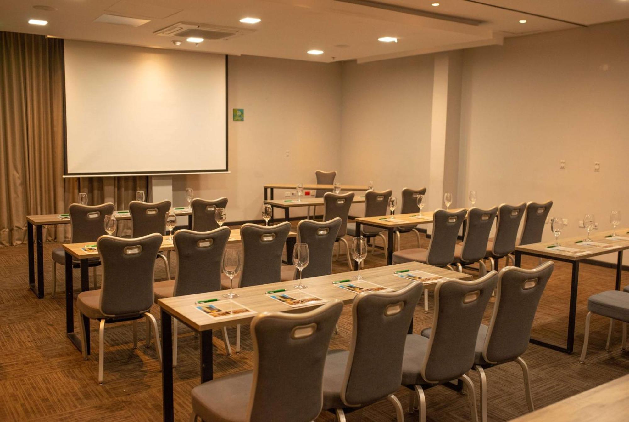 Wyndham Garden Barranquilla Hotel Barranquilla  Ngoại thất bức ảnh